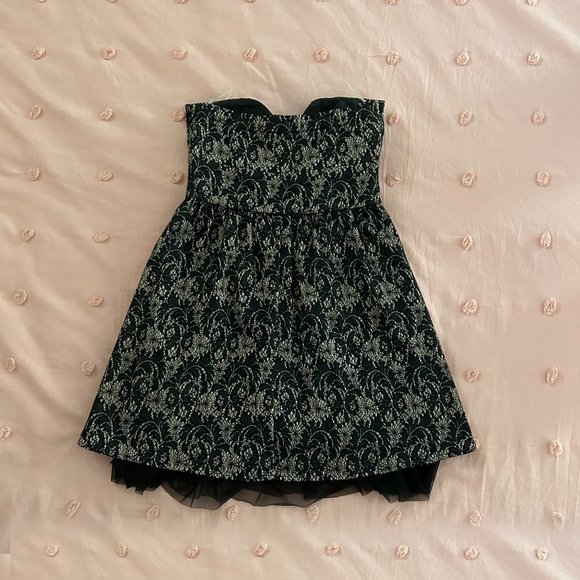 6 Degrees Black Lace Dress - Picture 2 of 4